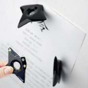 Magnetic shuriken